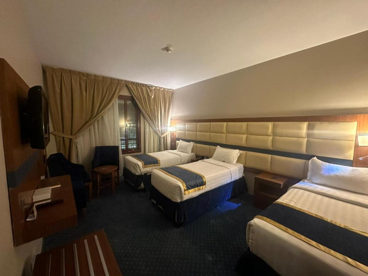 Emaar Elite Al Madina Hotel Медина Екстериор снимка