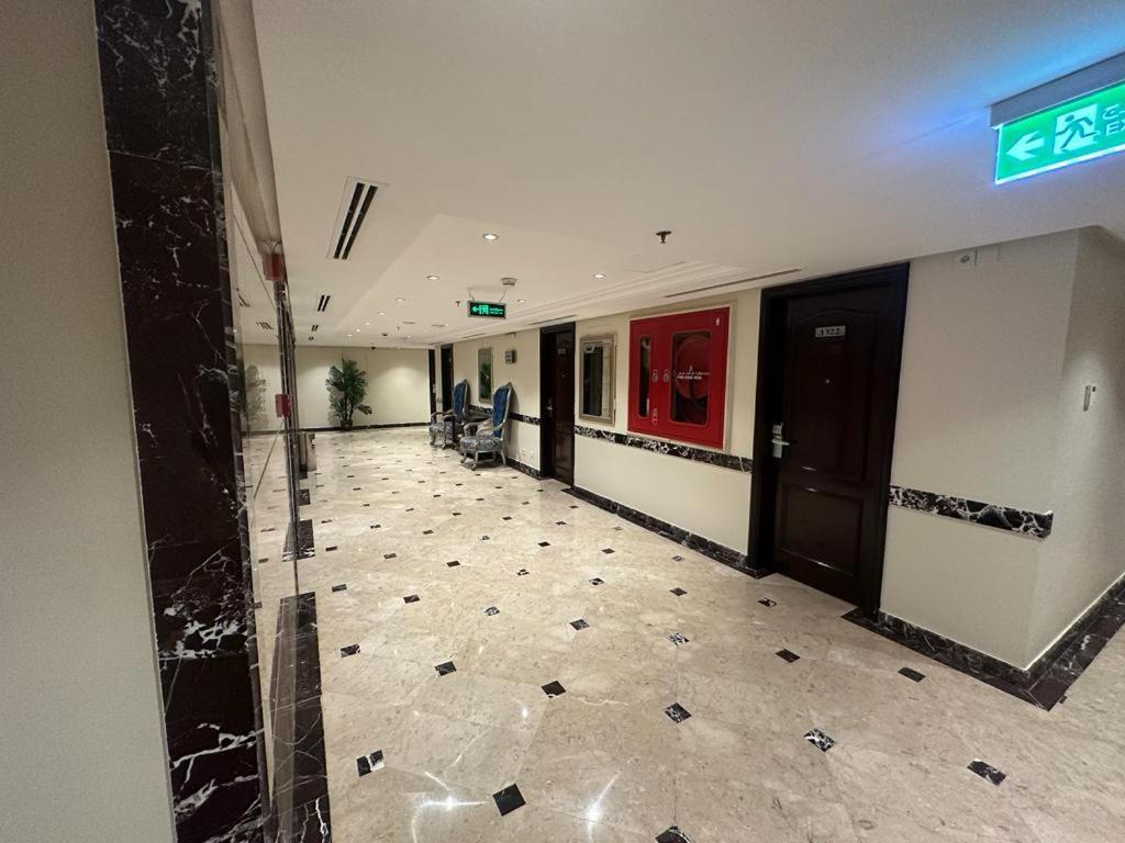 Emaar Elite Al Madina Hotel Медина Екстериор снимка